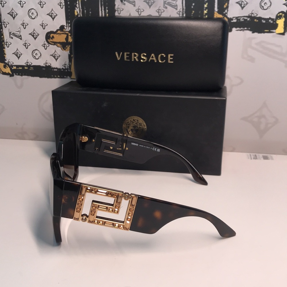 NEW AUTHENTIC Versace Tortoise Shell Sunglasses VE4402 8788 - Picture 8 of 16